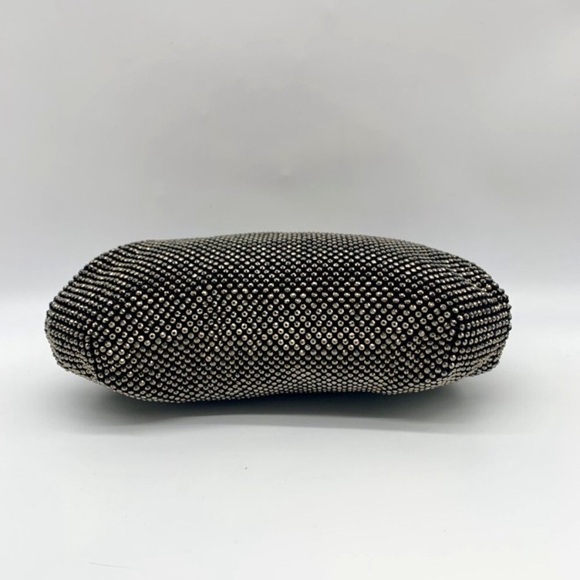 I.N.C. International Concepts Patsy Pewter Diamond Mesh Frame Clutch- NWT - Picture 5 of 12